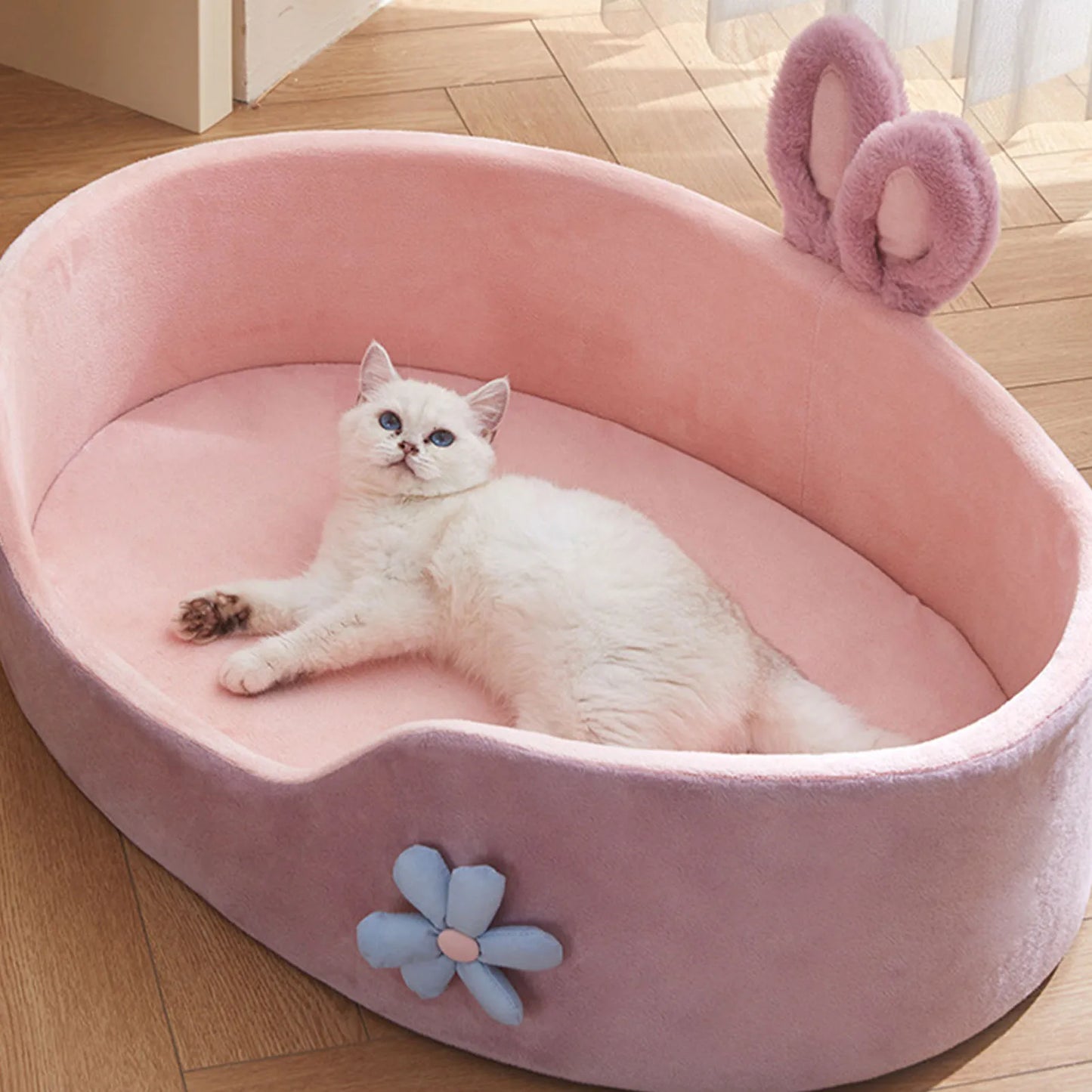 Soft And Comfortable Warm Bed